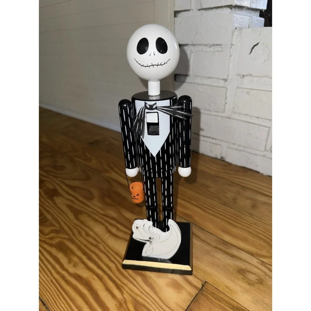 Disney Nightmare‎ Before Christmas Jack Skellington 12